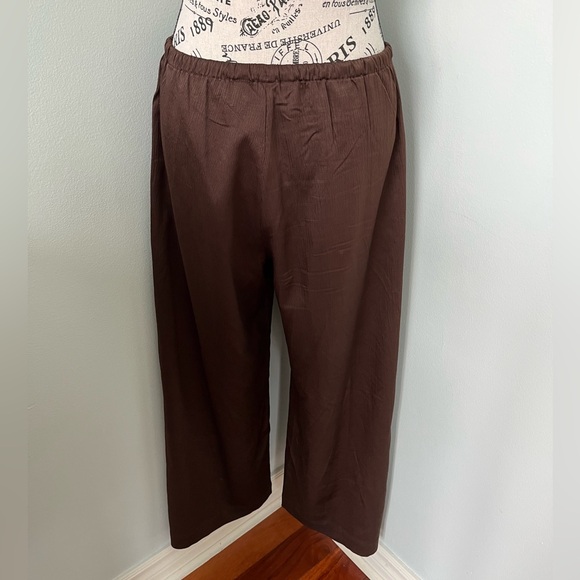 Banana Republic WIDE-LEG CRINKLED SATIN PULL-ON PANT Dark Oak colour - Picture 6 of 9